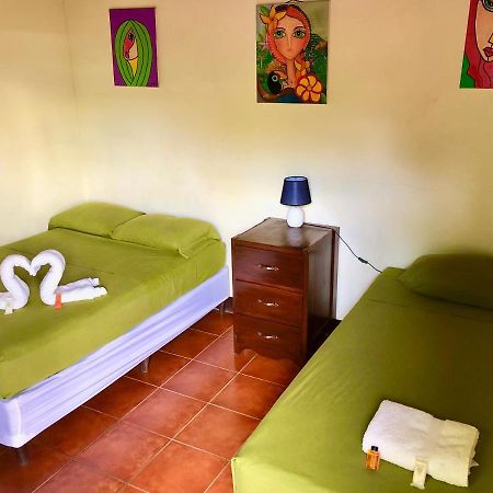Casa Lula Leon Hostal Εξωτερικό φωτογραφία