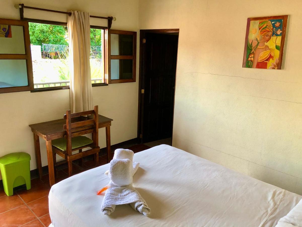 Casa Lula Leon Hostal Εξωτερικό φωτογραφία