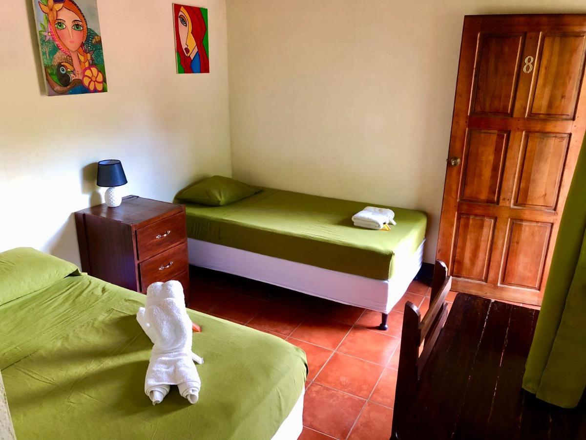 Casa Lula Leon Hostal Εξωτερικό φωτογραφία