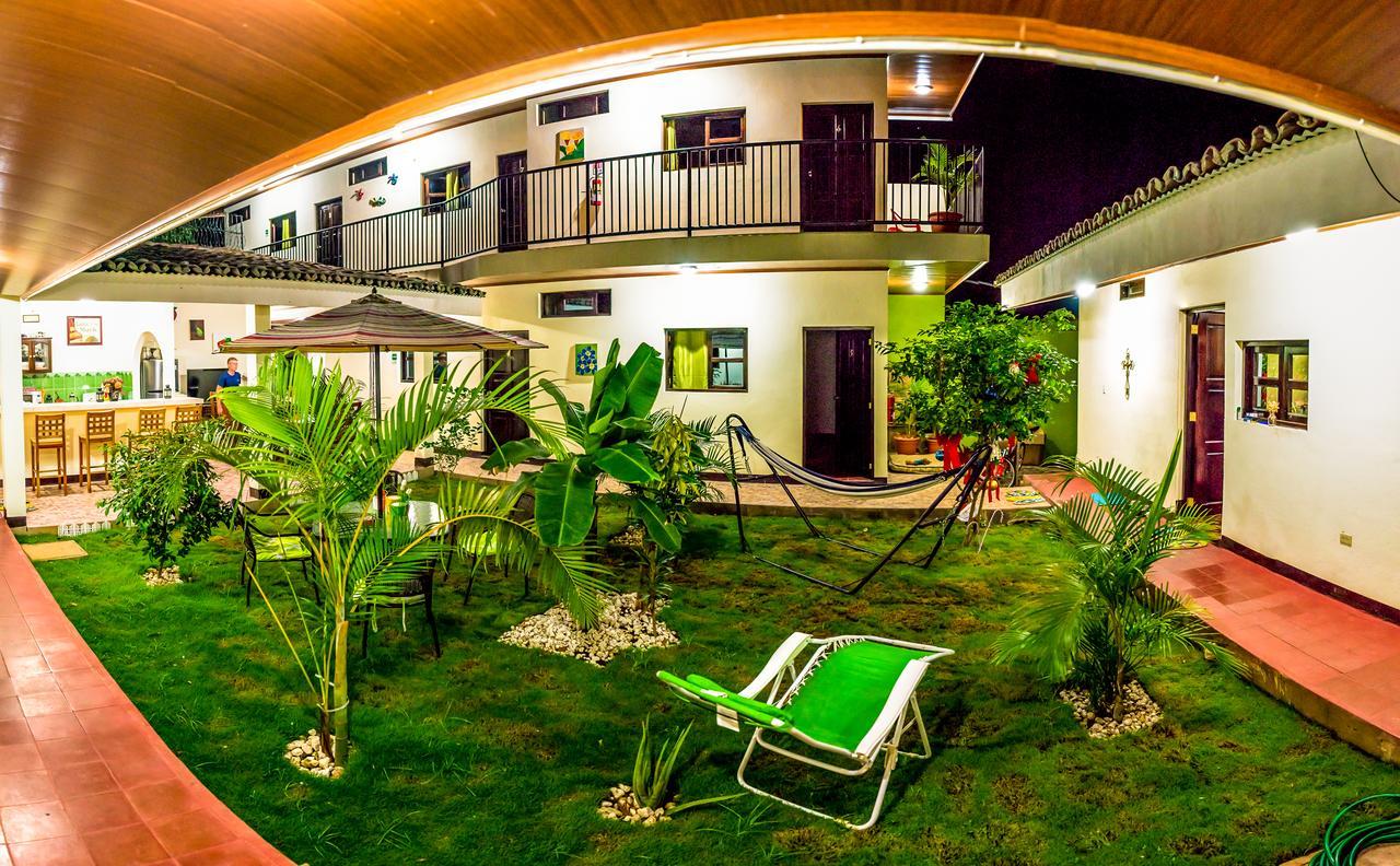 Casa Lula Leon Hostal Δωμάτιο φωτογραφία