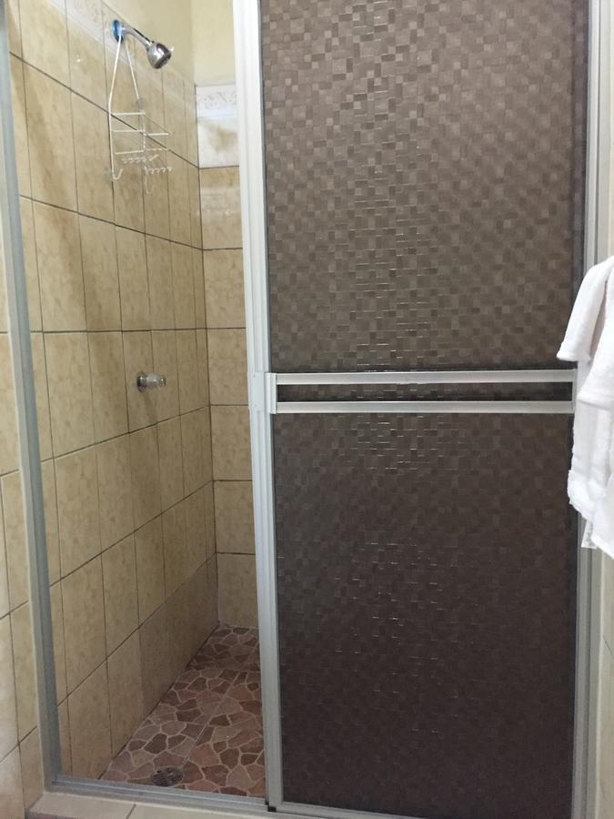 Casa Lula Leon Hostal Εξωτερικό φωτογραφία