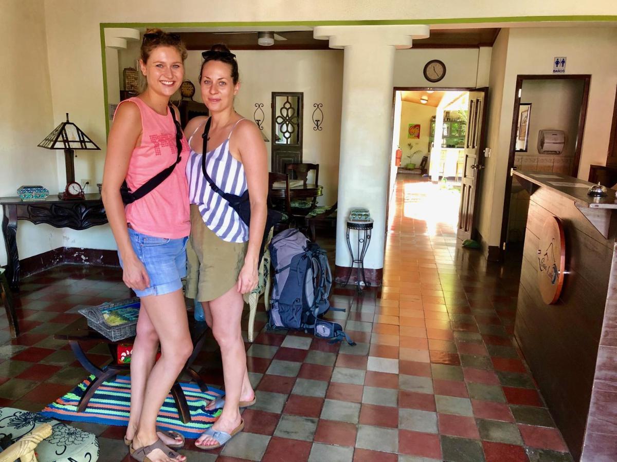 Casa Lula Leon Hostal Εξωτερικό φωτογραφία